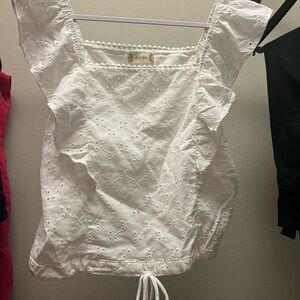 Cute white top